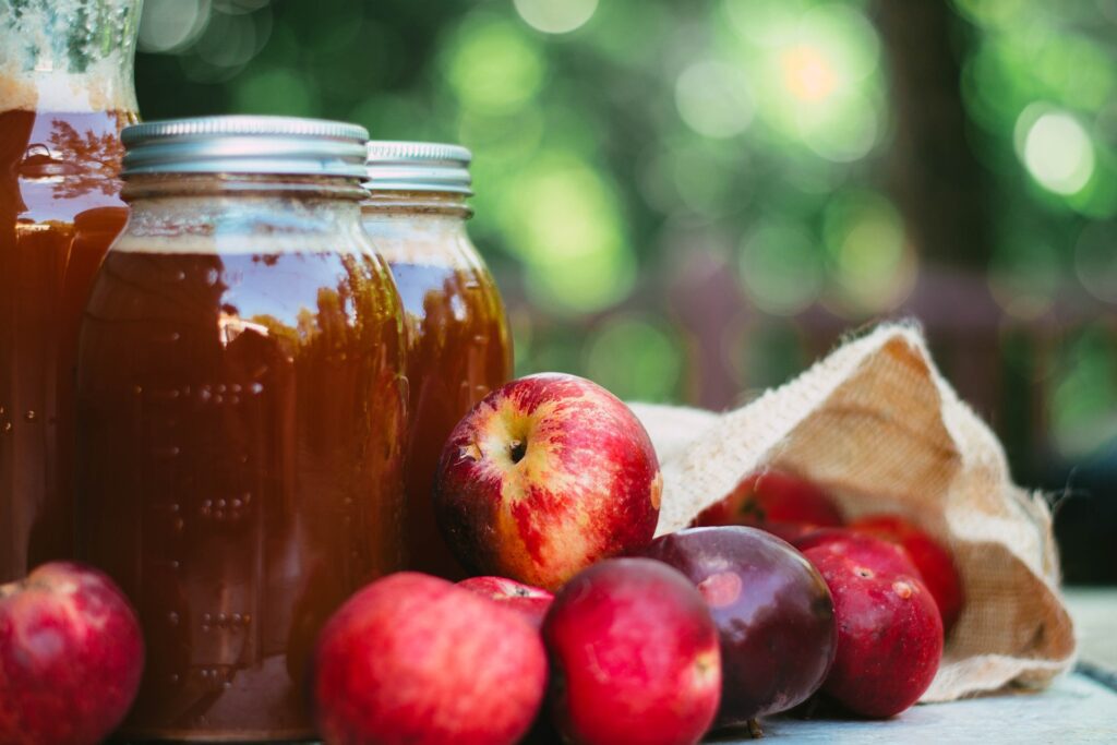 image of apple cider viniger